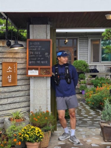 호카 원 원 클리프톤 9 충격흡수 미끄럼방지 러닝화 photo review