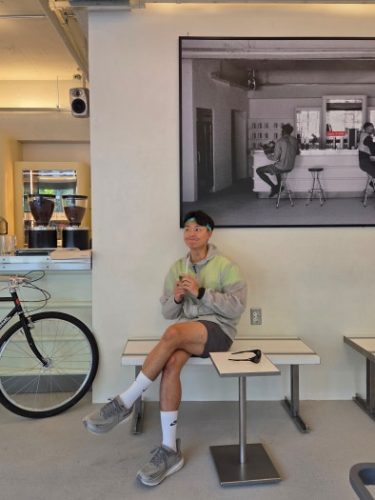 호카 원 원 클리프톤 9 충격흡수 미끄럼방지 러닝화 photo review
