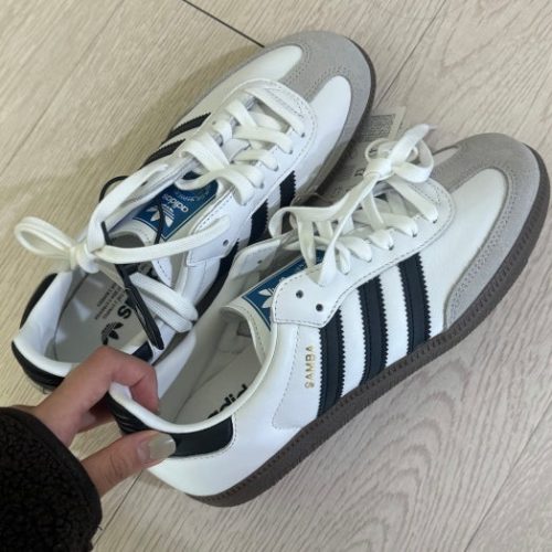 BATHING APE Low Top 1180-191-006 A Bathing Ape Bape Sta Low White Baolan Yellow photo review