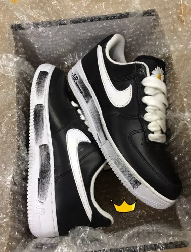 【G-Dragon】나이키 x 피스마이너스원 에어포스 1 로우 파라노이즈 photo review