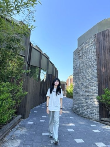 나이키 V2K 런 퓨어 플래티넘 울프 그레이 photo review
