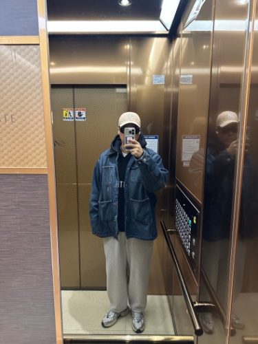 나이키 V2K 런 캐주얼 신발 로우탑 라이트 실버 그레이 라이트 실버 그레이 화이트 골드 아이스 구아바 라이트닝 블루 마운틴 화이트 여성 photo review