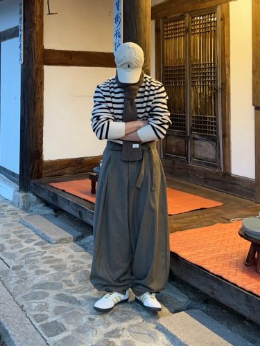 웨일스 보너 X 아디다스 오리지널스 삼바 photo review