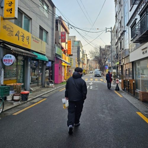 뉴발란스 2002R 스니커즈 캐주얼화 photo review