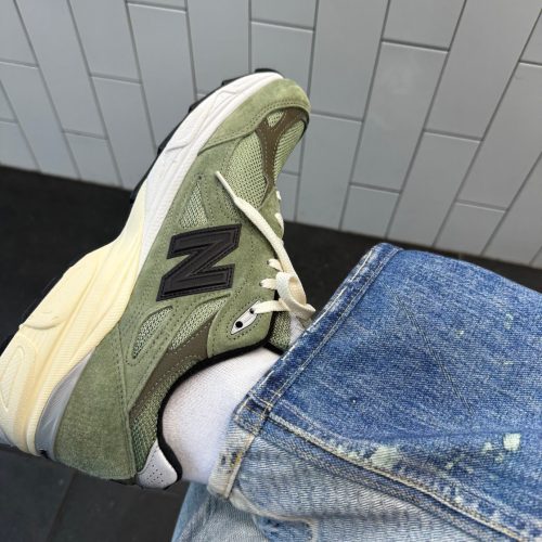뉴발란스 990v4 메이드 인 USA 마카다미아 넛 photo review