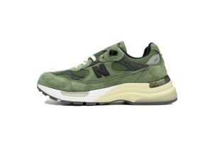 뉴발란스 NB992 러닝화 M992JJ JJJJound x 뉴발란스 992 미국산 '모시 그린'