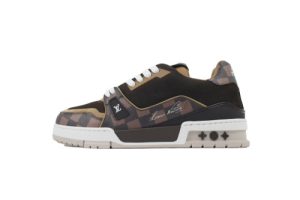 루이비통 니고(NIGO) 브랜드 커피 컬러 1ALN08